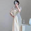 Etnik Giyim Çin Geleneksel qipao Kadınlar Bahar Günlük Giyim Beyaz Kısa Kollu İyileştirme Han Orta Uzunluk Elbiseler