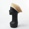 Bérets 202303-HH5011 Street été raphia naturel fait à la main herbe solide moderne fantaisie béret casquette hommes femmes vacances loisirs chapeau