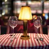 USB Restaurant Atmosphere Table Lamp Nordic Bar Night Lights для кофейной спальни декор Art Decor Light Smistures Современные светодиодные лампы HKD230824