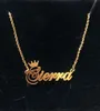 Collane con ciondolo Corona regina personalizzata con nome per donna Targhetta Gioielli Collana con lettera in acciaio inossidabile Regali per damigella d'onore Bijoux 230825