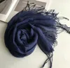 Lenços 55 * 180cm moda macia sólida mulheres 100% linho linho borla cachecol verão viagem protetor solar longo xale elegante hijab mulheres foulard 230825