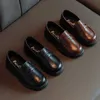 Sneakers Scarpe casual per bambini per ragazzi Scarpe formali in pelle per bambini per la festa nuziale Mocassini slip-on Appartamenti semplici Oxford British Classic L0825