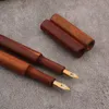 Fountain Pens Luxury 220 Wood Fountain Pen Pure Wood Spin Style Office School Supplies Writing Ink Pennor Gratis anpassad 230825