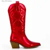 Stivali Stivali da cowboy argento metallizzato per donna Stivali a punta larghi al polpaccio Stivali western Zip ricamati Tacco impilato Scarpe da sposa primaverili T230824