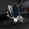 Brooches SUYU Spring And Summer Simulation Pearl Butterfly Brooch Corsage Clothing Accessories