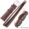 Titta på band Oljevaxkohudbandband Strap Women Män Black Brown Smooth äkta läder Watchband 18 19 20 21 22 24mm Belt 230825