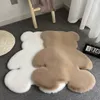 Dywan inshing Nordic Cute Bear Pluszowy dekoracja naśladowanie królików włosów kreskówka mata podłogowa sypialnia dziecięce łóżko 230825