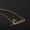 Colares de pingente Nome personalizado colar para mulheres de aço inoxidável personalizado coroa coração placa gargantilha jóias presente exclusivo 230825