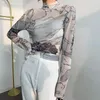 Kvinnors T -skjortor Turtleneck Mesh Blus Women Renaissance tryck långärmad se genom topp damer ren designerkläder