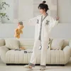Женская одежда для сна 2023 прибытие Женщины хлопковые пижамы Осенние дамы спящие повседневные воротнички кимоно