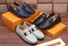 Scarpe casual da uomo Scarpe da uomo di moda Scarpe scamosciate fatte a mano in vera pelle Mocassini firmati da uomo Mocassini Slip On Scarpe basse da uomo Scarpe da guida maschili