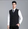 Gilet da uomo Autunno e inverno Maglieria per anziani di mezza età con scollo a V Cardigan in tinta unita Gilet caldo maglione ispessito