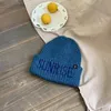 Beanie Skull Caps Korean Winter Product Embroidered Letter Knitted Hat Men and Women Versatile Trend Thickened Warm Skullies Beanie Bonnet 230825