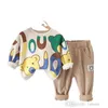 Vestiti del neonato Tuta per bambini 2023 Trendy Autunno Childern Set di abbigliamento firmato Cartoon Cotton Sport Manica lunga Felpa con cappuccio Maglione e pantaloni Set a due pezzi 0-5Y