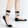 Calcetines de mujer moda individualidad estilo mujer verano Harajuku tobillo ultrafino rejilla femenina transparente Sexy raya encaje