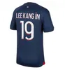 2023 2024サッカージャージMaillot de Foot Mbappe Lee Kang In Ramos Football Shirt 23 24 Asensio Hommes Enfants 4番目のウガルテヘルナンデスデンベレPSGSキッズキット