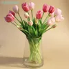 Decoratieve bloemenkransen 20 STKS Roze Tulpboeket Siliconen Real Touch Hoge kwaliteit Calla Thuis Paascadeau Polybag Kunstbloem Bruiloft INDIGO 230824