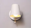 Lâmpada de parede Nordic Modern Breve Pessoalmente Loft Ferro Led Sconce Decorativo Ao lado do Corredor de Entrada Corredor Casa Luminária