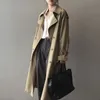 Kvinnors dike rockar Autumn Classic Khaki Long Trench Coats Women Oversize Korean Fashion Belt Windbreaker Fall Overrock Dubbel Breasted 230824