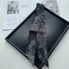 Scarves Luxury 100% Twill Silk Scarf Man Women Fashion Ribbon Giraffe Kerchief Neck Hair Headband 86*5cm 230825