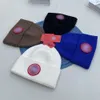 Gorro designer na moda festa quente chapéu de malha logotipo vermelho moda masculina e feminina produtos de alta qualidade