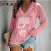 T-shirt da donna T-shirt da donna casual scollo a V stampa teschio casual 2021 primavera autunno nuova moda manica lunga pullover allentato donna strada top T230826