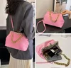 Factory Sales Women Shoulder Bags 5 Color Solid Color Embossed Leather Handtas Elegant Rhombic Retro Pinch Chain Bag Metal Curving Fashion Backpack 12877#