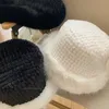 Chapeaux à larges bords Chapeaux de seau hiver moelleux fausse fourrure de vison chapeau de seau femmes chaud épais bonnets en peluche chapeau dame corée de luxe mode Panama casquette de pêcheur 230825