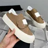 Channe Chanellies Chaussures Designer Casual Chanelliness Chaussures Femme Sneakers Round Head Platform Shoes Hook Bloop Blanc Black Trainers Sandales Vintage