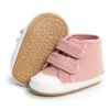 Chaussures pour nouveau-né, montantes, pour bébés garçons et filles, semelle en caoutchouc tricotée, antidérapantes, pour premiers marcheurs, 4 couleurs, chaussures de berceau L0826