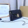 Borsa a mano di alta qualità classica in vera pelle di design di lusso per le vacanze Busta da donna con pochette da uomo Borse pochette da città con manico superiore Totes Borse a tracolla con patta CrossBody