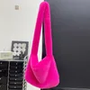 Borse da sera Pelliccia di coniglio Peluche Donna Autunno Inverno Spalla versatile Borsa da studentessa con tracolla rosa finta rossa 230826