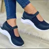 Autumn Breathable Outdoor Mesh Women New Dress Casual Platform Sneakers Travel Walking Footwear Large Size Vulcanized Shoes T