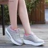 Geklede Schoenen Designer Witte Platform Sneakers Casual Schoenen Dames Tenis Feminino Dames Wiggen Schoenen Schoeisel Mand Femme Trainers Dames T230826