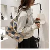 Sac de soirée hiver grande taille à carreaux en peluche sac à bandoulière Gilrs laine d'agneau polaire Shopper fourre-tout sac à main mignon Plaid Shopping 230826