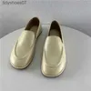 Äkta rad nisch grunt klippt rund tå platt ensamstående sko för kvinnor franska dagliga loafers casual läderskor skor