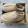 Nuovi stivali da neve da donna firmati Pantofole Tazz Mini stivali con semi di senape Piattaforma interna Australia Pantofola Tasman Fluffy Slip-on Stivaletti invernali in pelliccia pigra