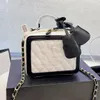 Designers acolchoados femininos Vaidade quadrada Bolsas de crossbody Totes 7A Qualidade de qualidade Caviar Caviar Calfskin Lady Lady Chain Bolsa