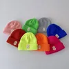 Casquettes Chapeaux Lettre S Tricoté Bébé Bonnet Couleur Unie Enfants Garçons Filles Casquette Automne Hiver Chaud Enfant En Bas Âge Enfants Crochet Chapeau 230826