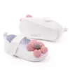 Första Walkers Baby Girls Shoes för nyfödda vårens Autumn Big Flower Spädbarn Toddler Soft Sole Anti-Slip Crib Shoes L0826