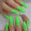 Fałszywe paznokcie Neon paznokcie Cudowne letnie zielone zielone fałszywe paznokcie jasny kolor Piękny dodatkowy trumna nacisk na paznokcie z klejem kleju naklejka x0826