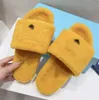 Shearling Slides Pluche Slippers Sandaal Designer Winter Wool Slide Dames Sandalen Warm Comfort Suede Sandalen Schoenen Luxe Driehoek Slippers