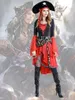 Fantasia de pirata plus size moderna, perfeita para festas temáticas de Halloween ou jogos de cosplay