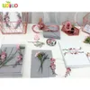 Andra evenemangsfest levererar 10st lyxiga högklassiga romantiska akrylbröllop inbjudningskort säljer blommor med ruta 230825