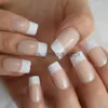 Falska naglar vita franska naturliga nakna falska naglar manikyr fyrkantig tryck på falska naglar tips dagliga kontorsfingerkläder med gelé klistermärke flikar x0826