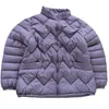 ダウンアンドコットンの衣料品メーカー母親のための西洋の西洋化された秋と冬のジャケット、女性のための綿ジャケット