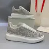 Scarpe da donna e da uomo di alta qualità firmate di marca di lusso Sneaker coppie contratte scarpa dal design unico mjkiii00001