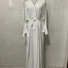 Vêtements ethniques S XL Ligne de mode Abayas surdimensionnées avec ceinture Djellaba Robe musulmane Dubaï Pleine longueur Abaya Turquie Islam Robe WY1518 230825