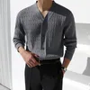 Herrtröjor Syuhgfa Korean Style Knitwear Cardigan Trend Fashion V-ringad tröja Autumn 2023 Business Casual Sweatshirts Coat