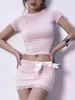 Kvinnors T -skjortor Kvinnor s Casual Two Piece Set Short Sleeve T -shirt med spetstrim minikjol - Stylish Loungewear Ensemble för sommaren